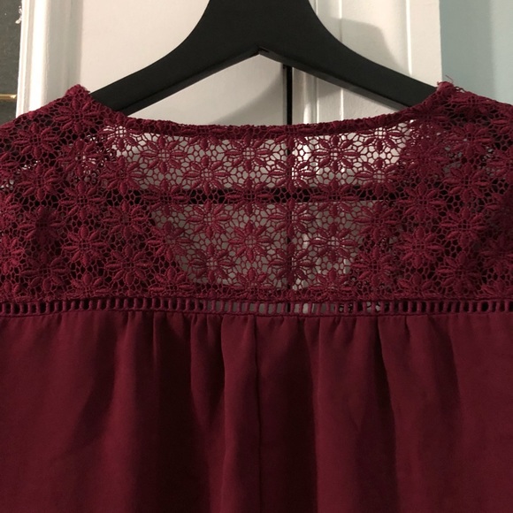 Magenta lace blouse - Picture 4 of 5